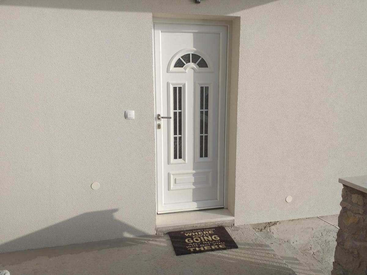 Apartment Zaklopatica Lastovo المظهر الخارجي الصورة